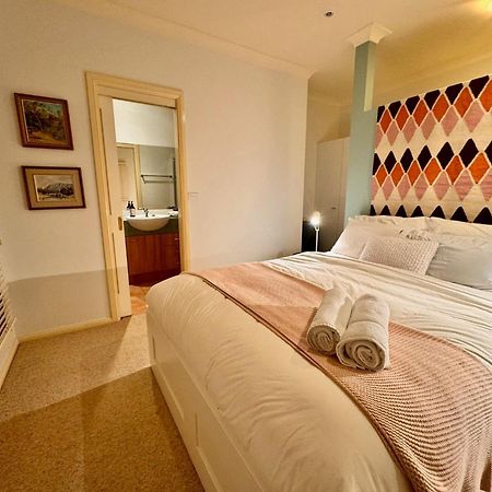 3 Bdrm 2 Bthrm House Close To Canberra Cbd & Anu ภายนอก รูปภาพ