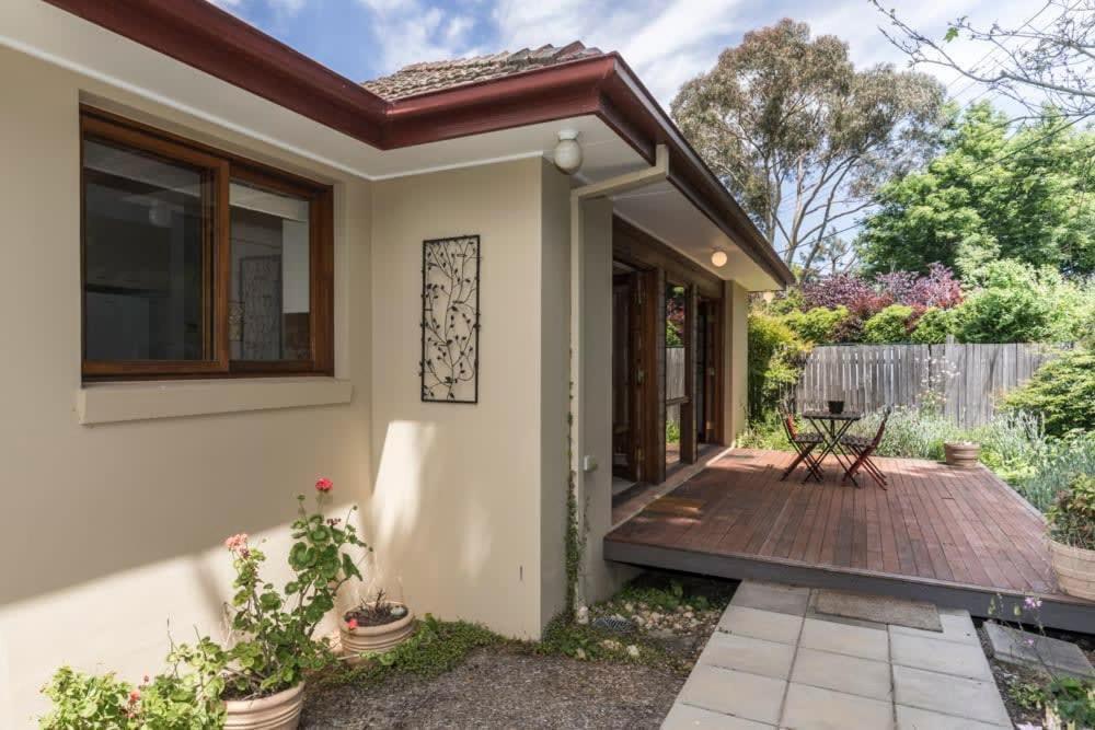 3 Bdrm 2 Bthrm House Close To Canberra Cbd & Anu ภายนอก รูปภาพ