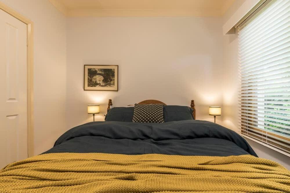 3 Bdrm 2 Bthrm House Close To Canberra Cbd & Anu ภายนอก รูปภาพ