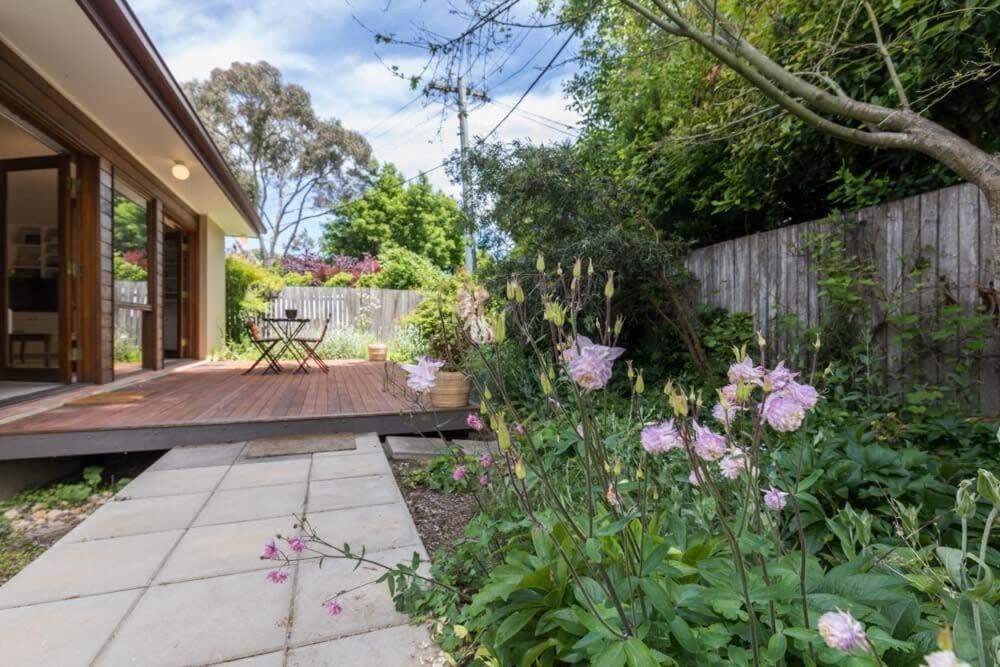 3 Bdrm 2 Bthrm House Close To Canberra Cbd & Anu ภายนอก รูปภาพ